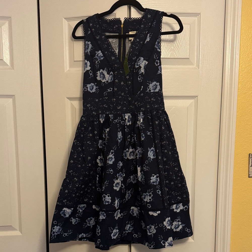 Kate Spade Navy Floral Dress size 4